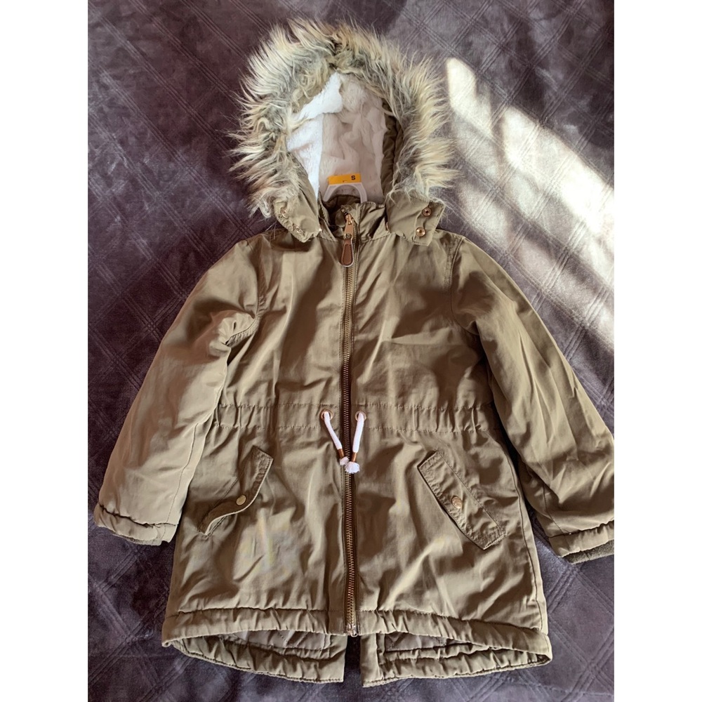 Kids Winter Jacket size 4-5Y L.O.G.G girls